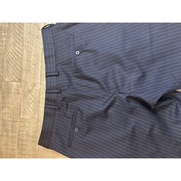 Designer‎ Men's Pinstripe 2-pc Suit Coppley Navy Business Formal Blazer Canada - Picture 7 of 14